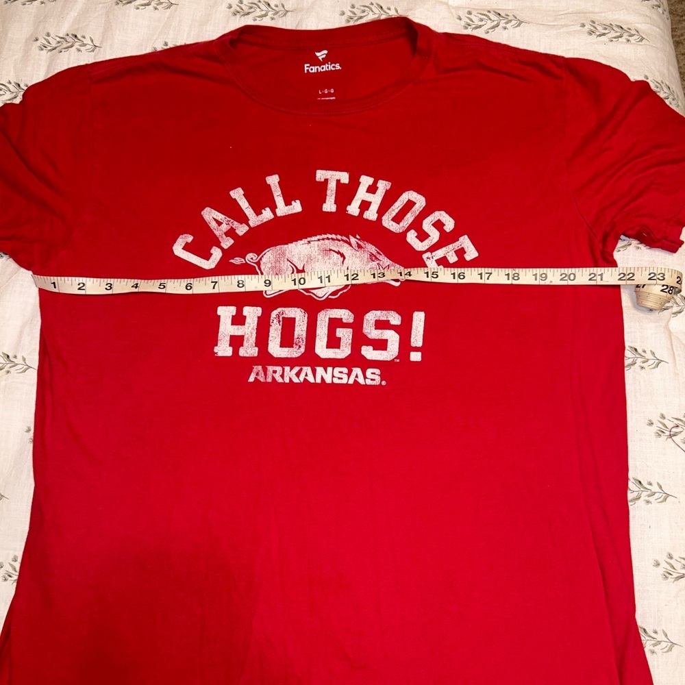 Arkansas Razorbacks tshirt - Picture 4 of 6